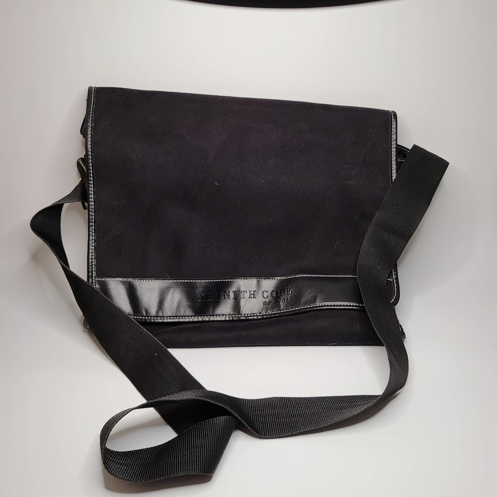 Kenneth Cole New York Faux Suede Messenger Bag, Size 15"